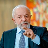 Lula veta projeto que amplia número de deputados federais