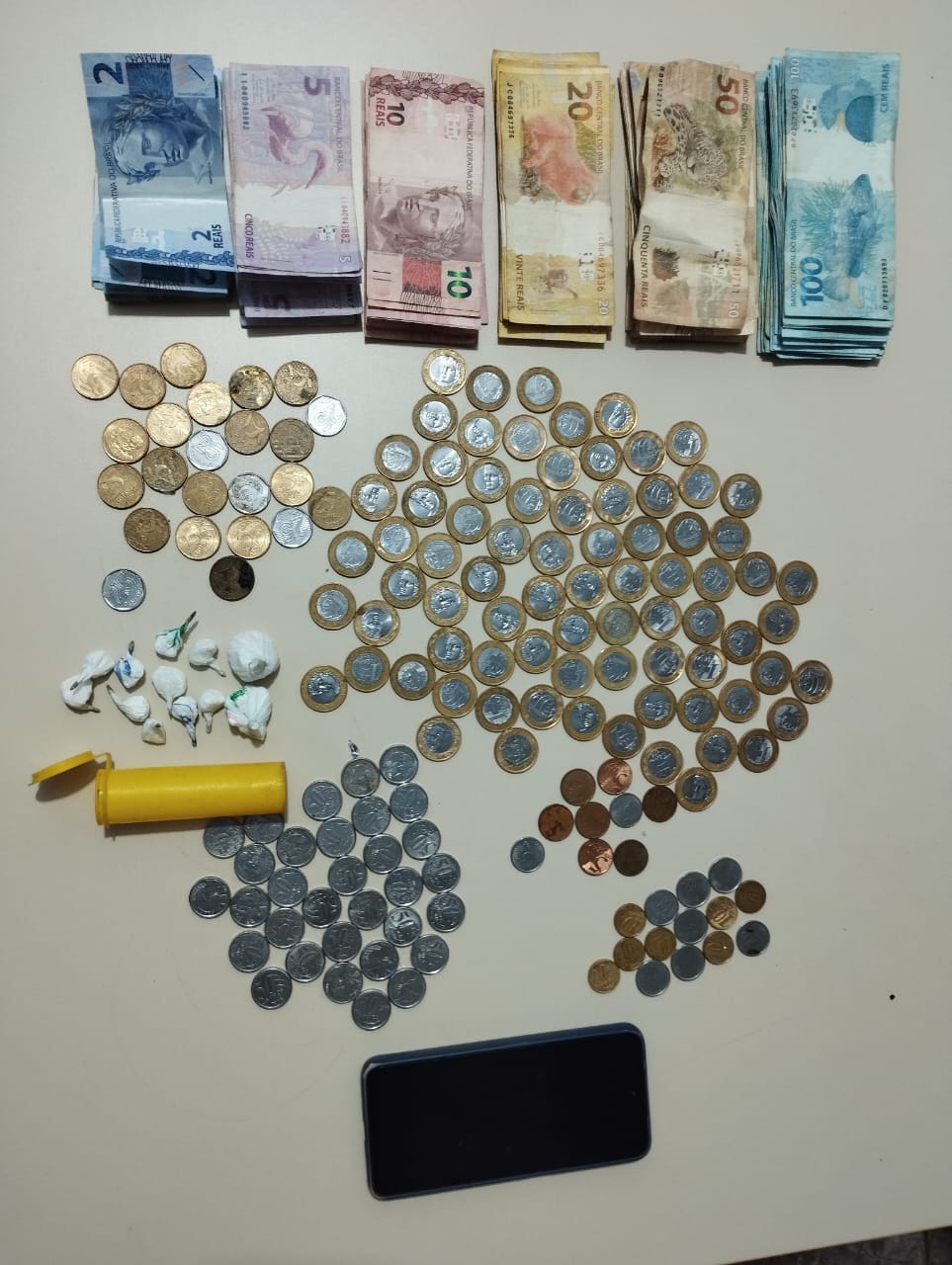 Homem é preso em flagrante por tráfico de drogas em Ipuaçu