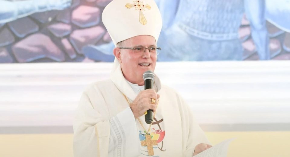 Arcebispo Dom Odelir Magri é internado com malária