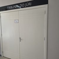 Tribunal do Júri condena dois homens por homicídio qualificado em Ipuaçu