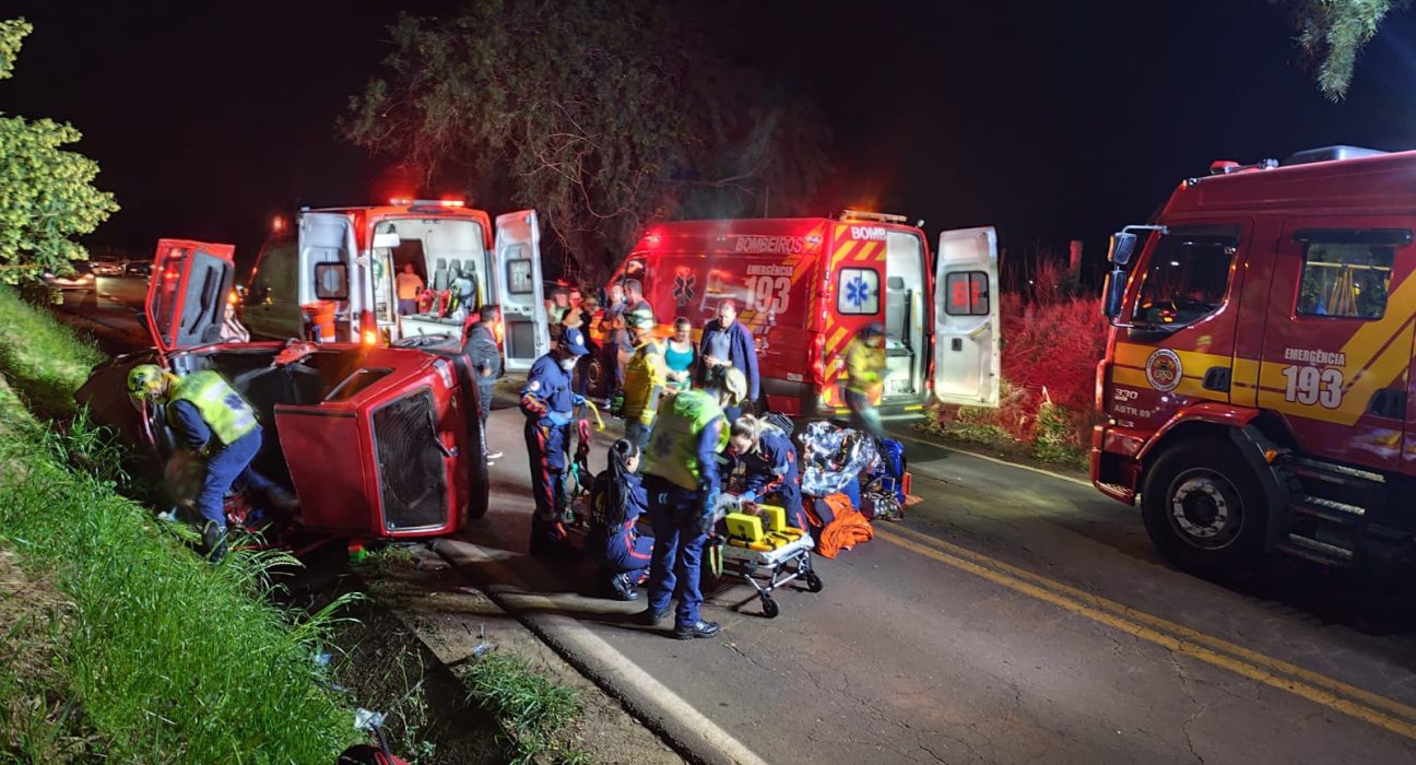 Colisão frontal deixa quatro feridos em Chapecó
