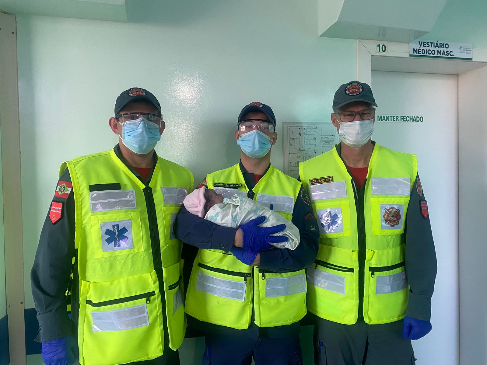 Mãe dá à luz dentro de ambulância dos Bombeiros em SC