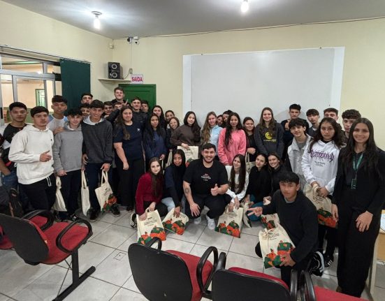 Juventude Cooperativista inicia atividades em São Domingos