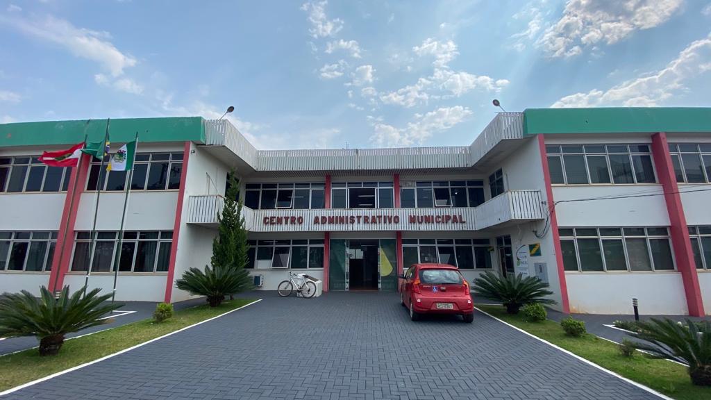 Prefeitura de São Domingos adota turno único