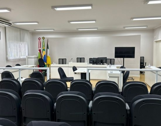 Comarca de São Domingos realiza mutirão para diminuir processos que aguardam júri popular