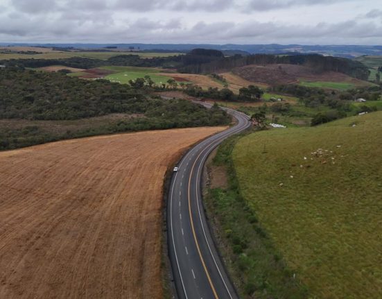 SC-156 entre São Domingos e a divisa com o Paraná está 50% concluída – Foto: Divulgação / SIE