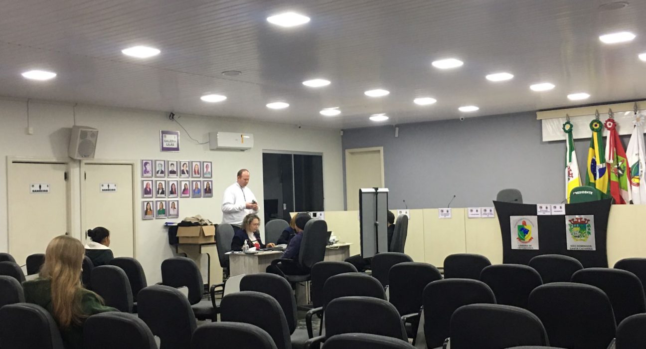 Cartório Eleitoral de São Lourenço do Oeste realiza atendimentos em São Domingos