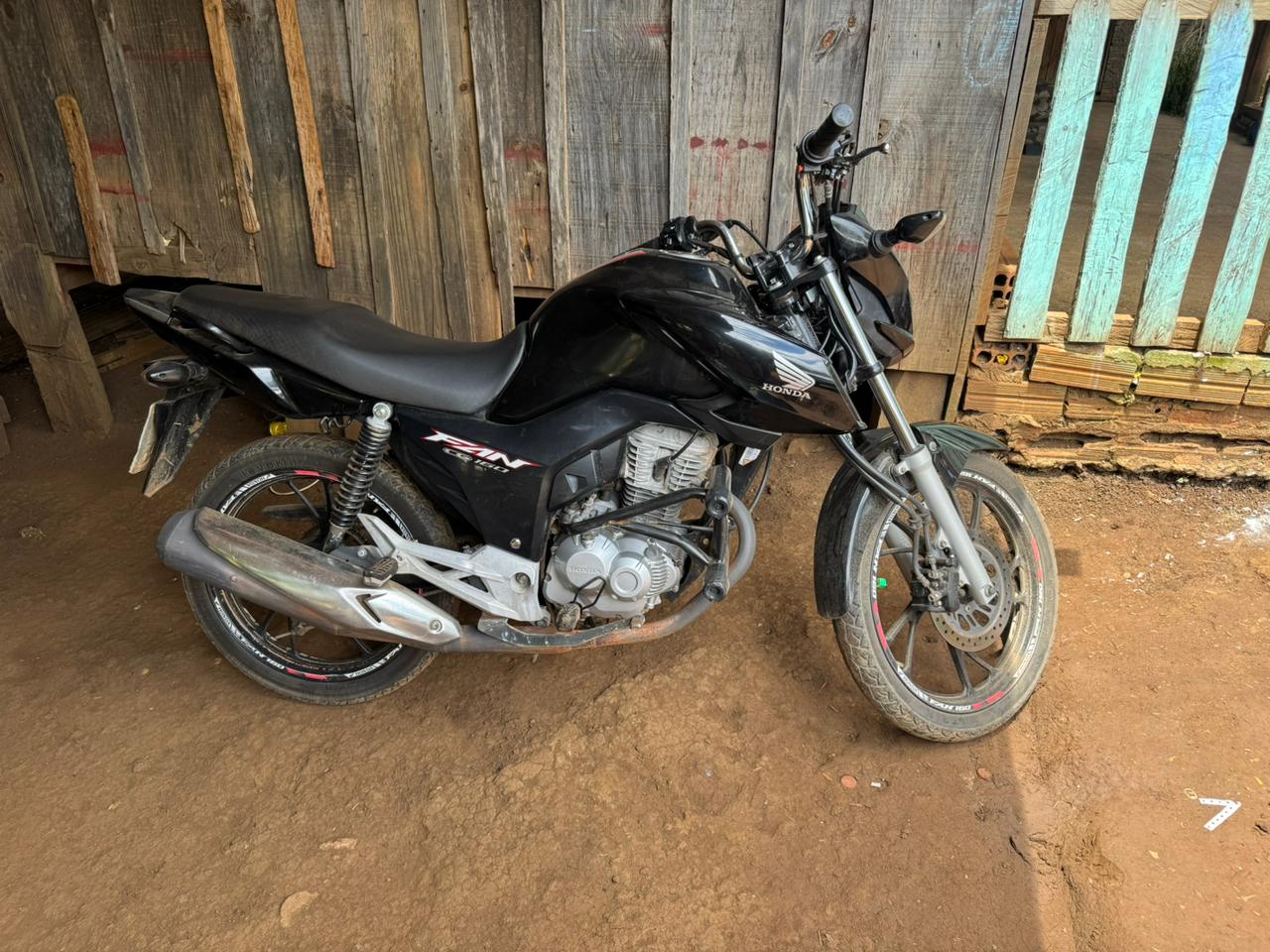 Polícia Militar recupera motocicleta furtada na área indígena de Ipuaçu