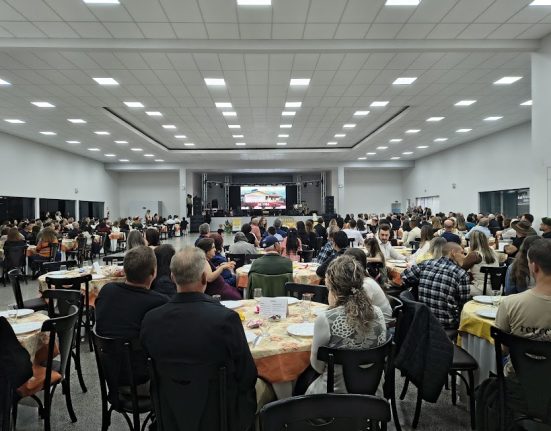 APAE de São Domingos celebra 40 anos com noite especial