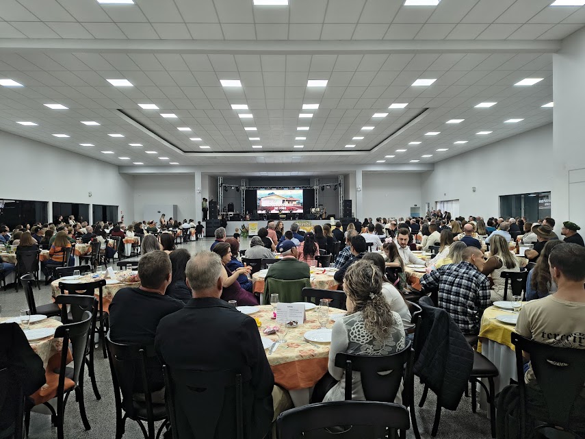 APAE de São Domingos celebra 40 anos com noite especial