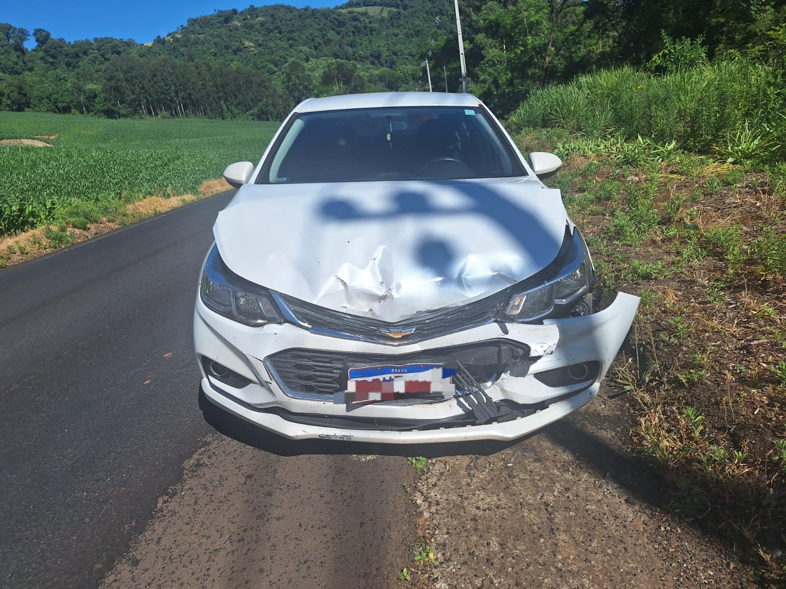 Colisão traseira é registrada na SC-157 em Quilombo