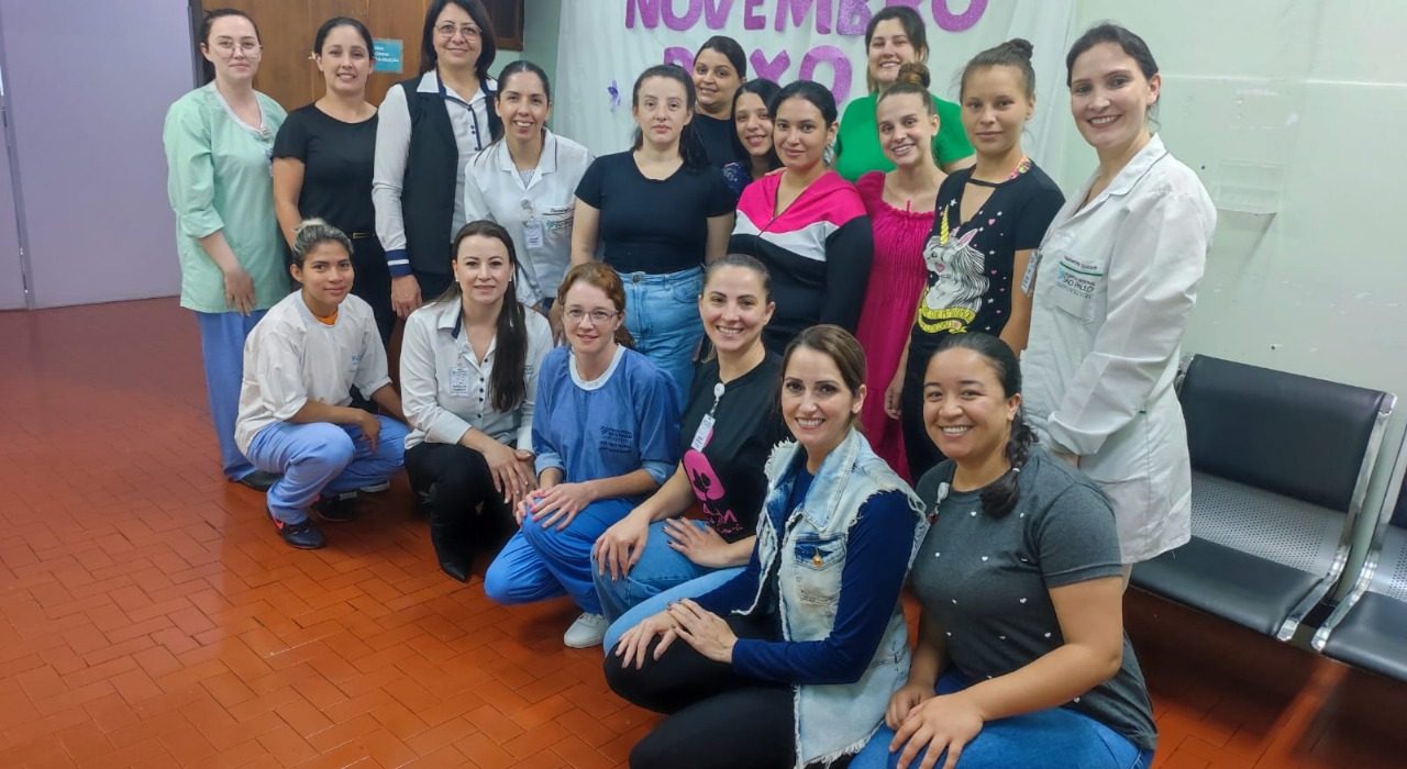 HRSP promove ação especial do Novembro Roxo com mães da UTI Neonatal