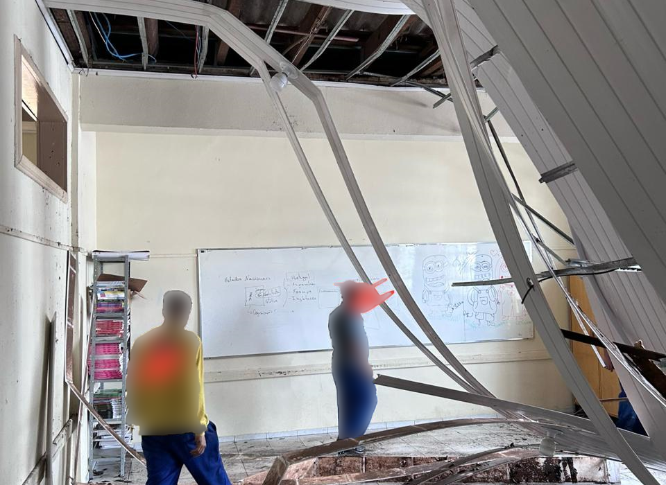 Chuva intensa causa transtornos em escola estadual de Xanxerê