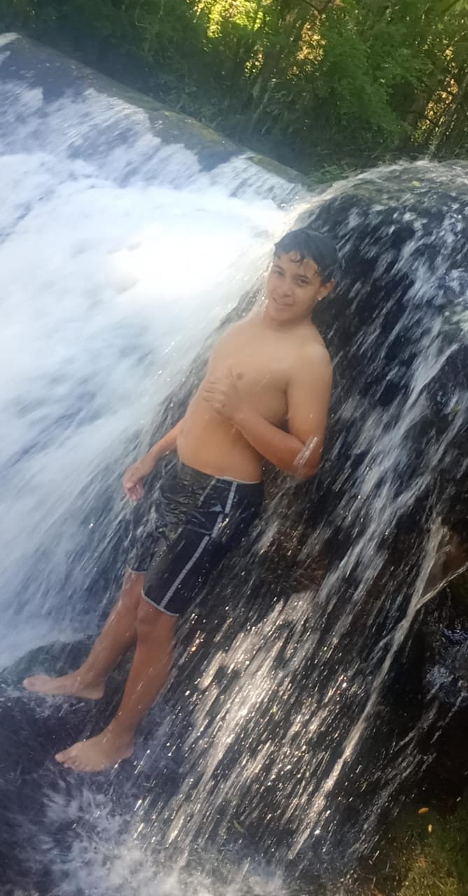 Família procura adolescente desaparecido em São Domingos e pede ajuda da comunidade