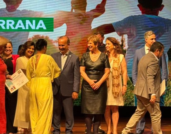 São Domingos é contemplado em editais estaduais e garante mais de R$ 1,1 milhão para projetos voltados a crianças, adolescentes e idosos