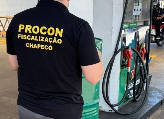 Procon de Chapecó divulga pesquisa dos preços de combustíveis