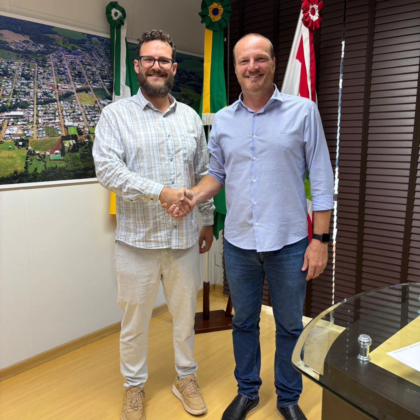 Prefeito Márcio Grosbelli entra em férias e vice Bernardo Basso assume