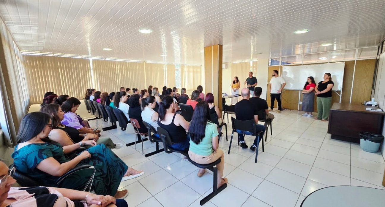 São Domingos efetiva cerca de 40 professores na rede municipal