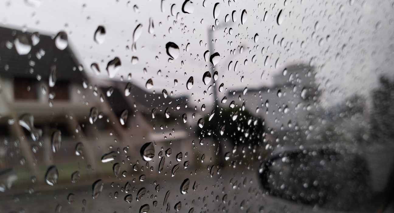Frente fria provoca temporais em Santa Catarina neste fim de semana