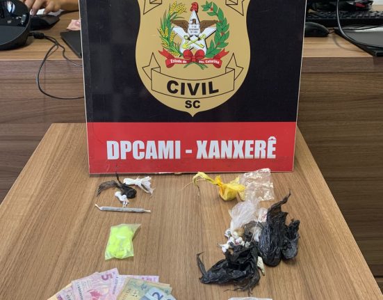 Polícia prende adultos e apreende adolescentes por tráfico em Xanxerê