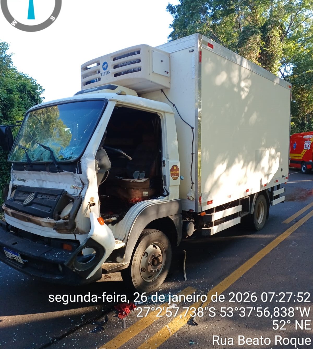 Acidente ocorreu na manhã desta segunda-feira (Fotos Corpo de Bombeiros)