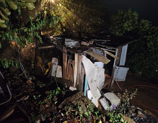 Incêndio atinge residência durante a madrugada em Xanxerê