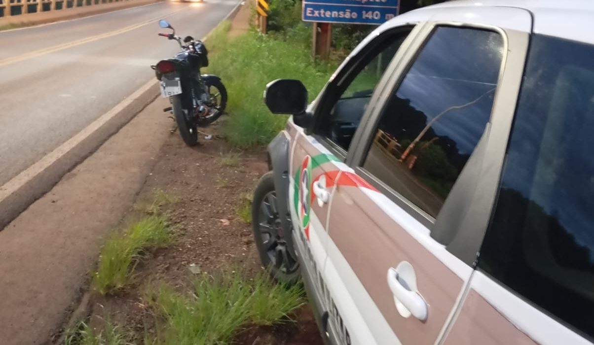 Polícia Militar recupera motocicleta furtada e prende dois jovens em Abelardo Luz