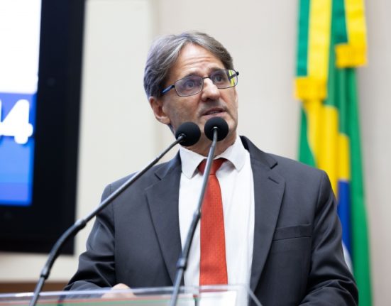 Saretta pede ação especial do governo para reduzir filas de cirurgias ortopédicas