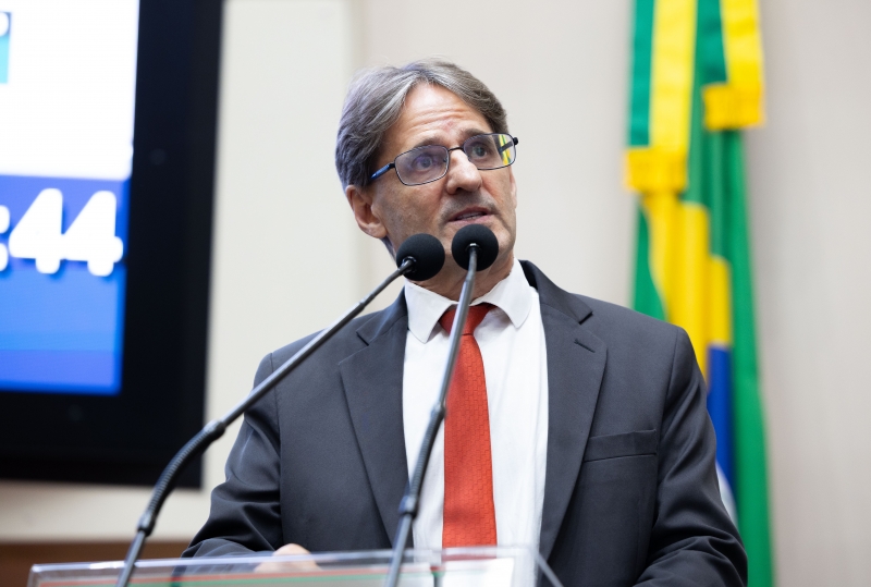 Saretta pede ação especial do governo para reduzir filas de cirurgias ortopédicas