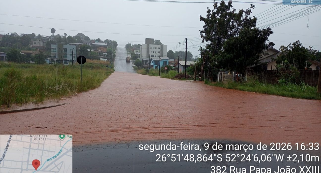 Chuva intensa provoca pontos de alagamento em Xanxerê