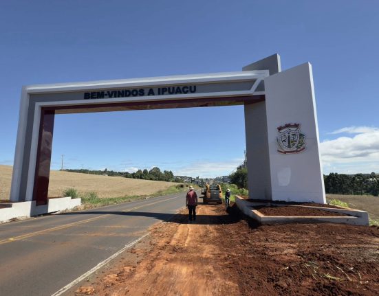 Portal Turístico de Ipuaçu entra na fase final de construção
