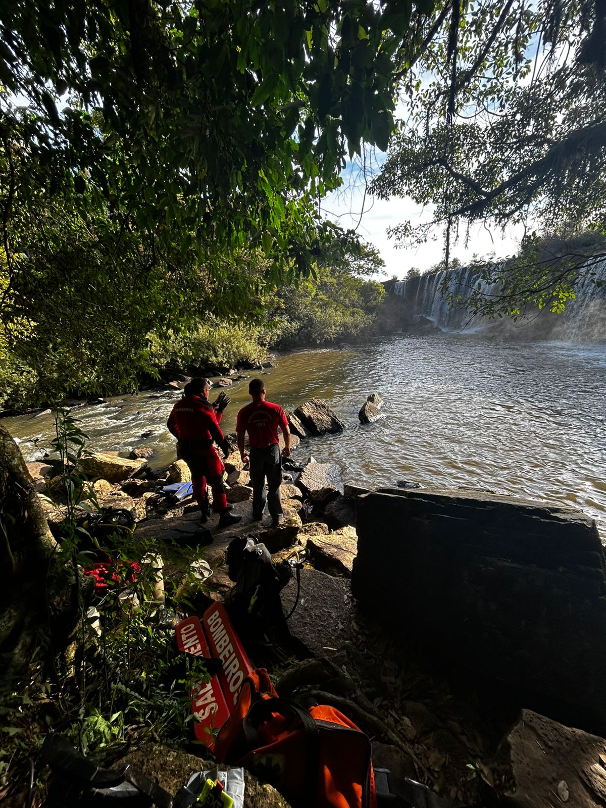 Adolescente morre após submergir no Rio Chapecó em Abelardo Luz