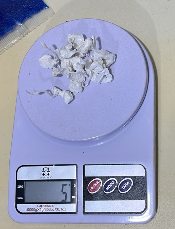 Polícia desarticula ponto de tráfico de drogas em São Domingos