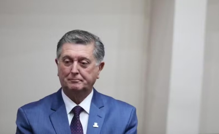Topázio Neto pede saída do PSD