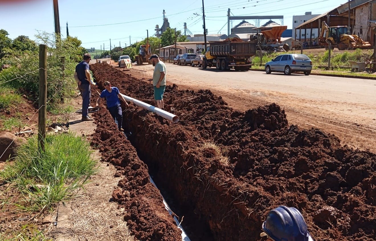 Nova adutora deve acabar com a falta recorrente de água em Ipuaçu
