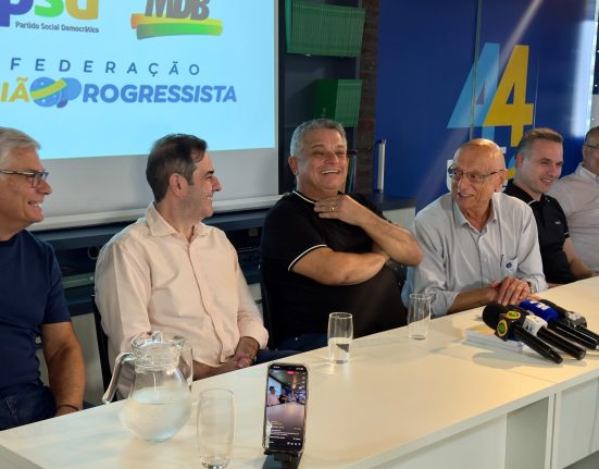 João Rodrigues sela aliança com União Brasil, PP e MDB e impulsiona candidatura ao governo de SC
