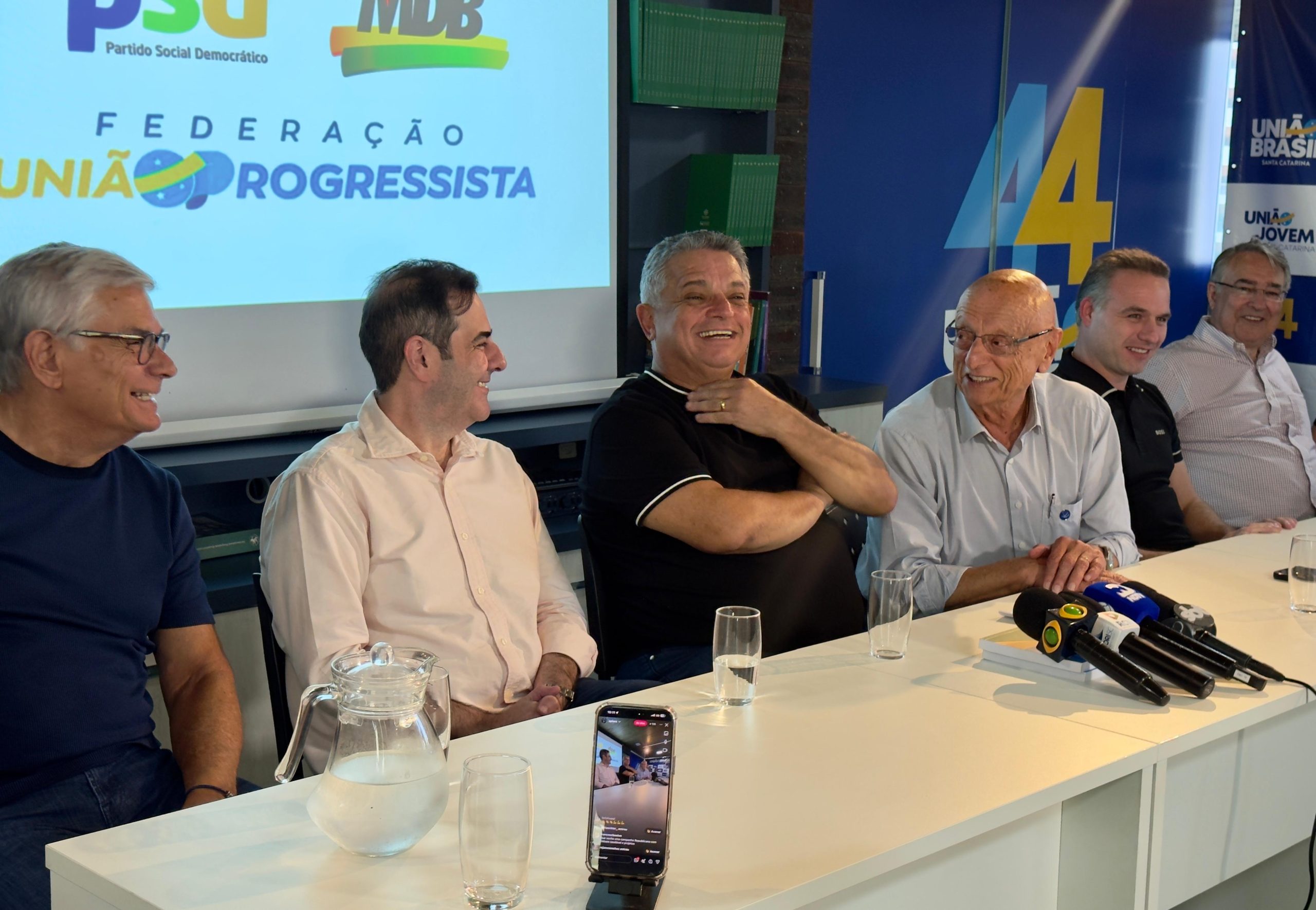 João Rodrigues sela aliança com União Brasil, PP e MDB e impulsiona candidatura ao governo de SC