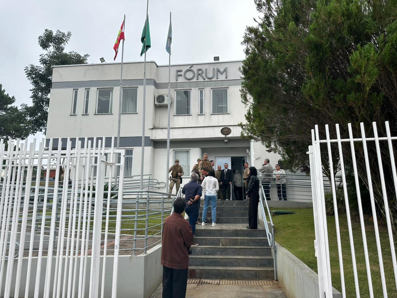 Julgamento aconteceu no Fórum de Ponte Serrada - Foto Divulgação Oeste Mais