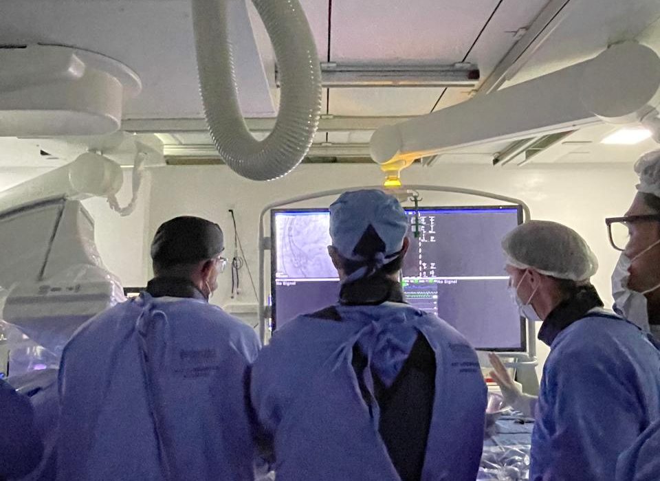 Hospital Regional São Paulo realiza primeiro TAVI pelo SUS no Grande Oeste catarinense