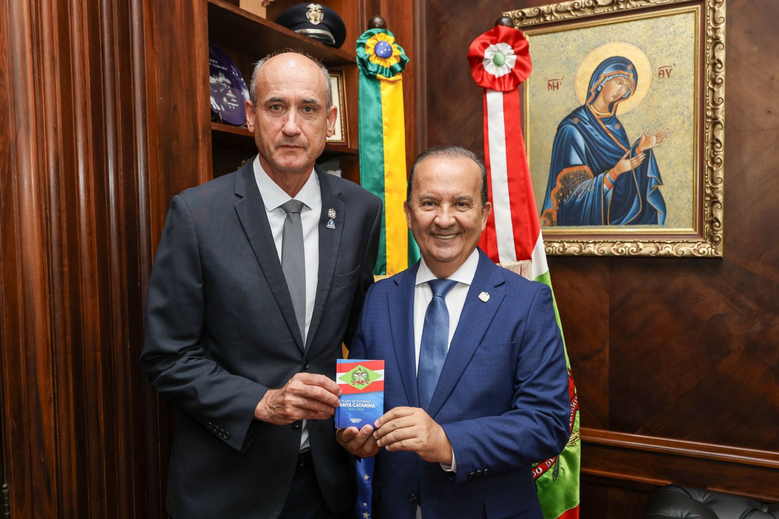Pedro Joel Horstmann assume o comando com foco em continuidade e eficiência - Fotos Leo Munhoz SECOM e Acervo CASAN