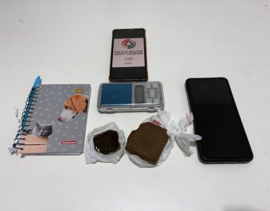 O suspeito já tinha histórico com o tráfico - Foto Divulgação PM