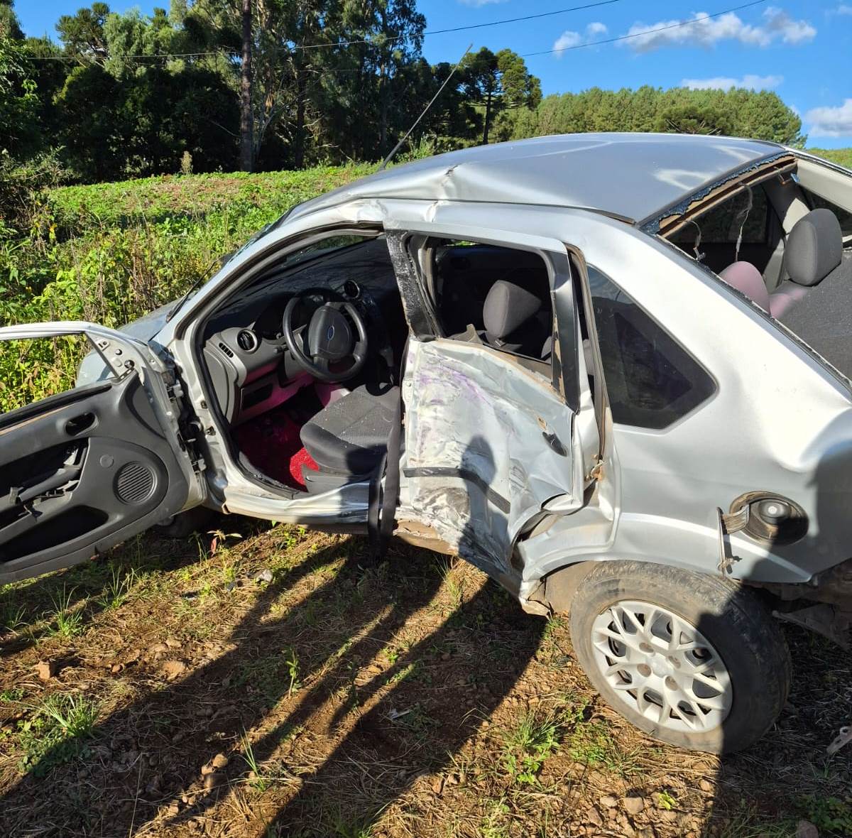 Colisao em Ponte Serrada matou motociclista na hora e motorista de carro no hospital - Foto Ernando Favero Ponte FM