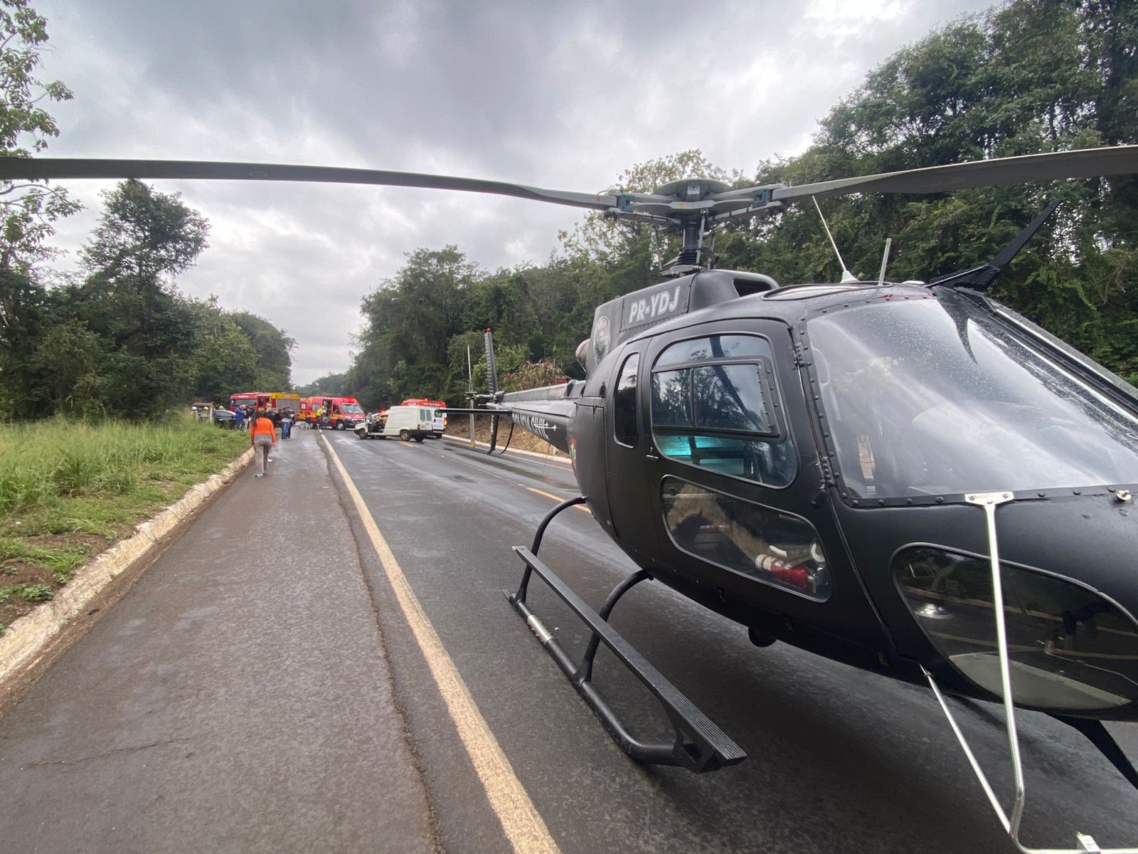 Colisão na BR-282 mobiliza atendimento aeromédico em Nova Itaberaba