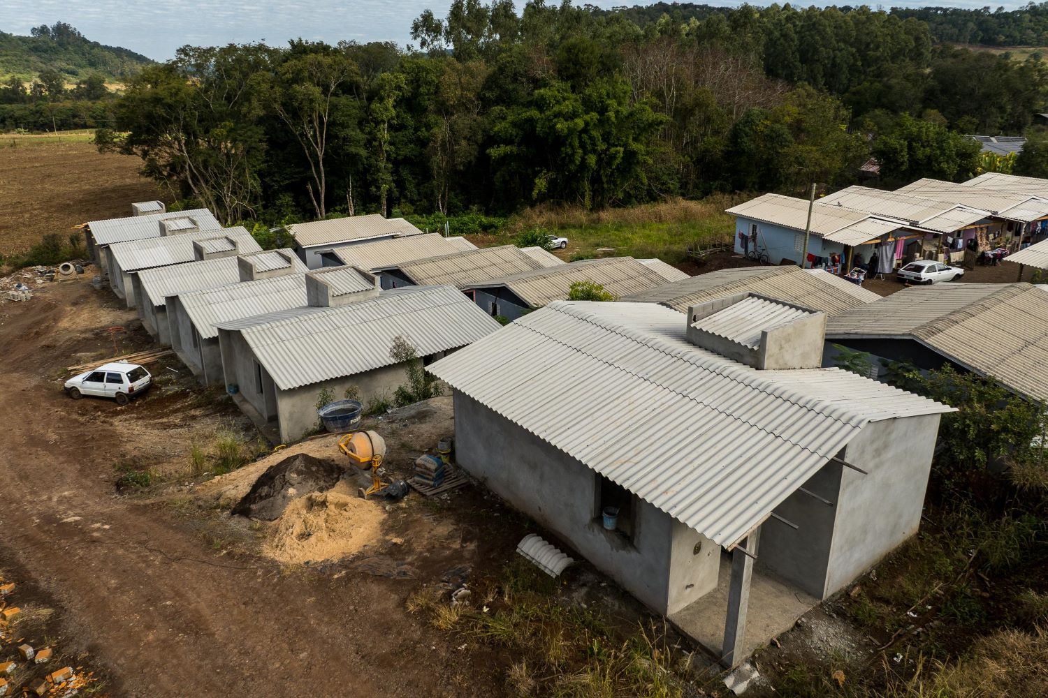 Obras do Programa Casa Catarina avançam em municípios do Oeste