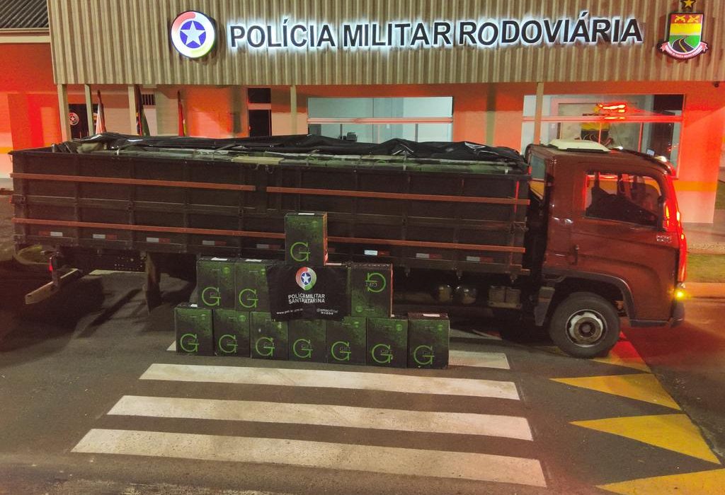 Cerca de 100 mil maços de cigarros contrabandeados são apreendidos em Itapiranga