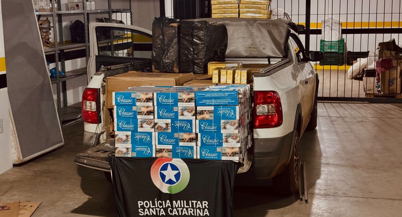 Homem é preso com cerca de 9 mil maços de cigarros contrabandeados