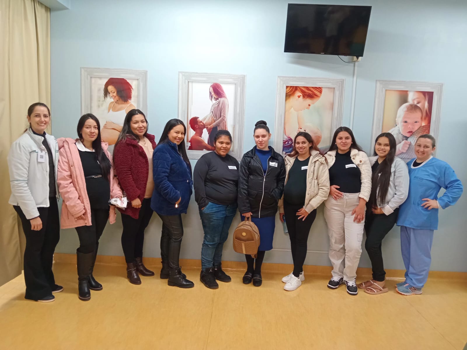Gestantes de Ipuaçu participam de visita orientada à maternidade do HRSP
