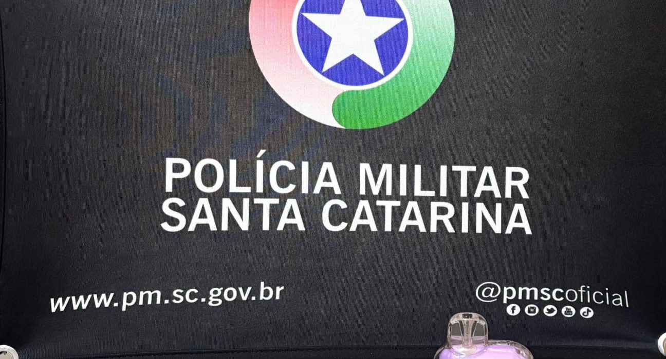Polícia reforça proibição de cigarros eletrônicos em escolas após apreensão em São Lourenço do Oeste