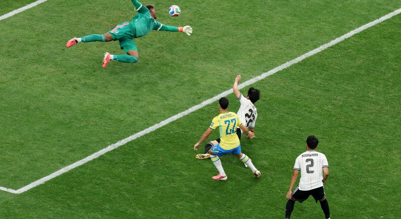 Gabriel Martinelli vira o jogo para o Brasil - Fotos Divulgação Fifa