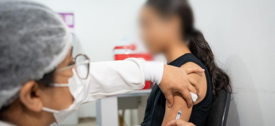 Campanha amplia o acesso ao imunizante para quem não recebeu a vacina na idade recomendada - Foto Julia Prado Agência Saúde DF